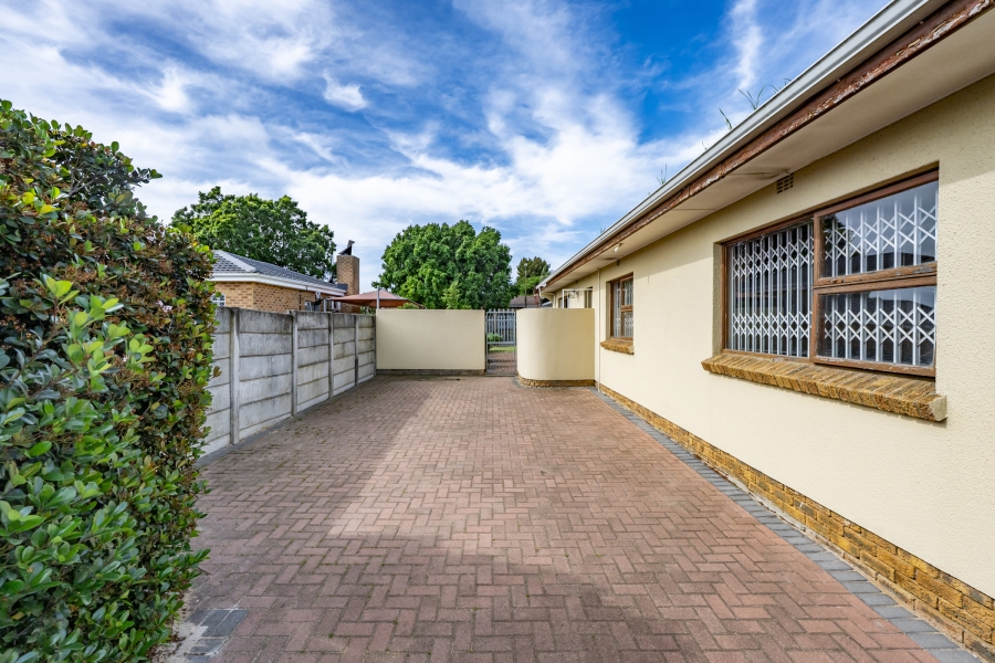 3 Bedroom Property for Sale in Morgenster Heights Western Cape